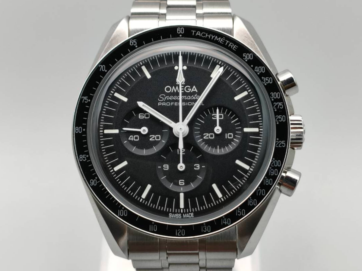 OMEGA Speedmaster Moonwatch